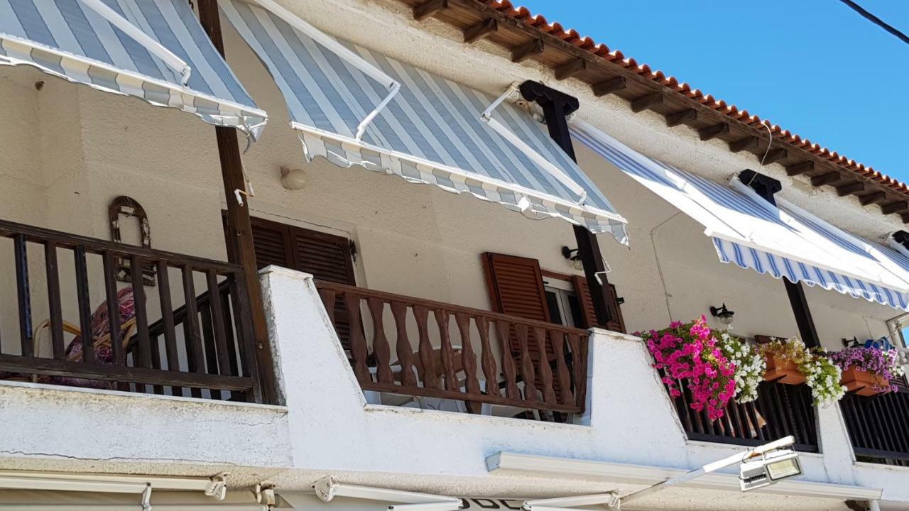 Cosy Family Apartment Near The Sea Polychrono Extérieur photo